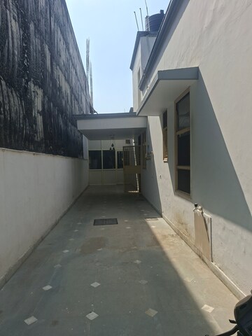 4 BHK Independent House – Exterior View View at Sector 48 - for Rent
