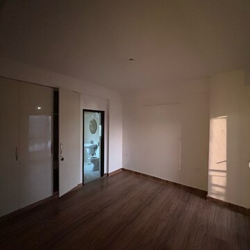 Room in 2.5 BHK Apartment at Anthem French Apartment, Bhangel – for Sale