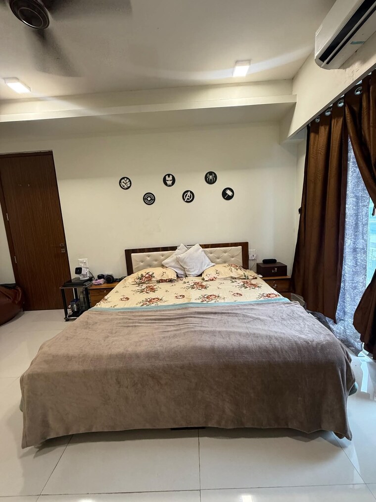 Bedroom, andheri east Pg For Boys In Andheri East 9292385