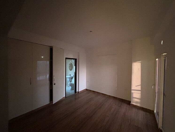 Room, anthem-french-apartment 2.5 Bedroom 1148 Sq.Ft. Apartment In Bhangel Greater Noida 9292388