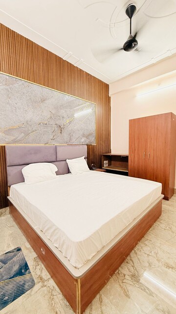  Pg For Rent in Malad East