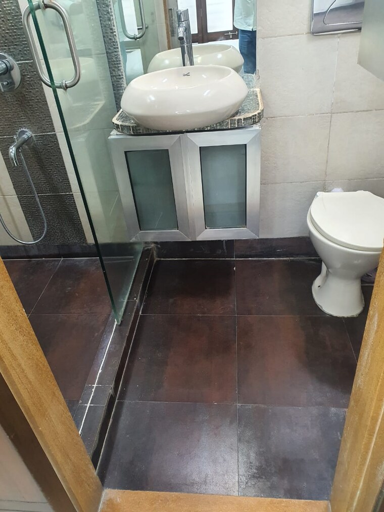 Bathroom, goregaon east Pg For Boys & Girls In Goregaon East 9292407