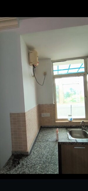 Room in 3 BHK Apartment at Raheja Vedaanta, Sector 108 – for Rent