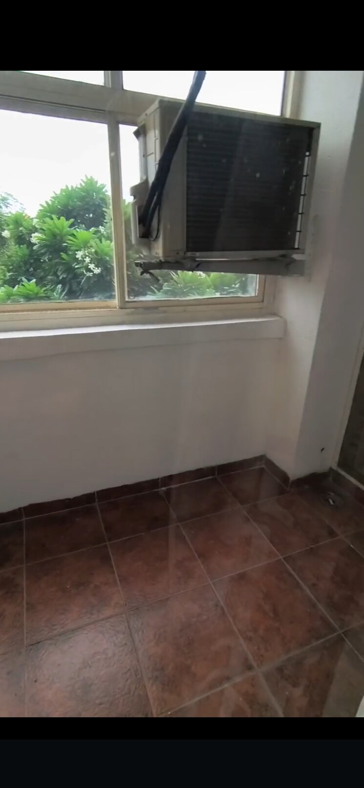 Kitchen, raheja-vedaanta 3 Bedroom 1790 Sq.Ft. Apartment In Sector 108 Gurgaon 9292414