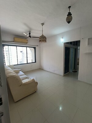 1 BHK Apartment For Rent in Swati Apartment Andheri West, Andheri West