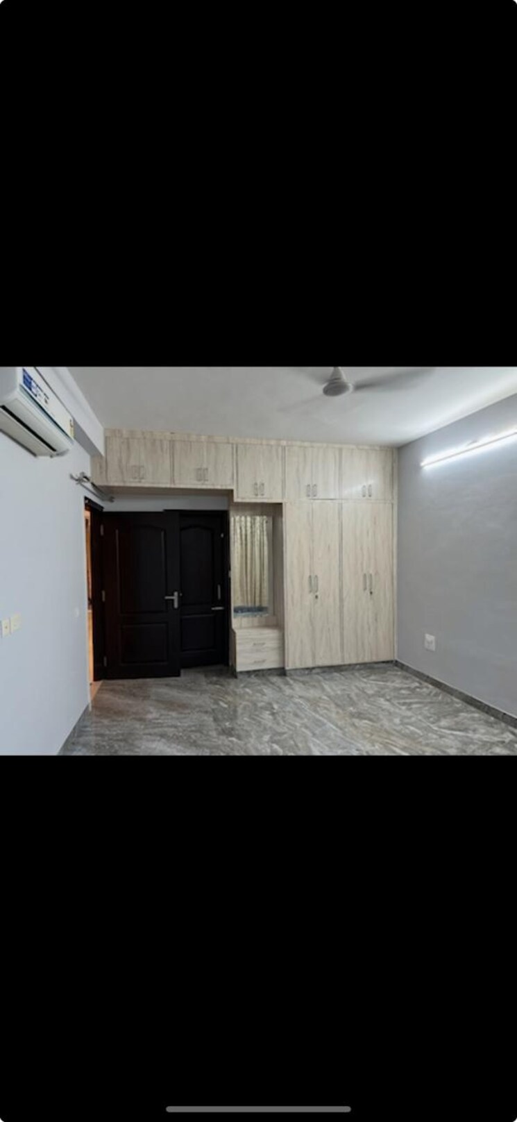Room, sector 35 3 Bedroom 250 Sq.Yd. Builder Floor In Sector 35 Chandigarh 9292438