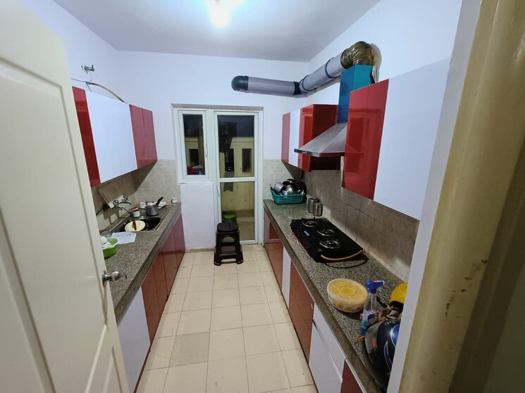 Kitchen, umang-monsoon-breeze-phase-ii 3 Bedroom 1550 Sq.Ft. Apartment In Sector 78 Gurgaon 9292439