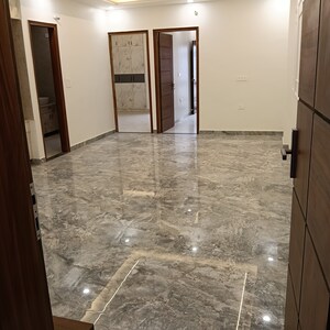 Room in 3 BHK Builder Floor at Gms Road – for Sale