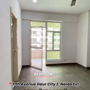 Room in 3 BHK Apartment at Gaur City 2 - 11th Avenue, Sector 16c Greater Noida – for Sale
