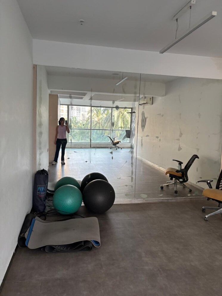 Team Area, sunteck-whatacity 2 Bedroom 947 Sq.Ft. Apartment In Goregaon West Mumbai 9292525