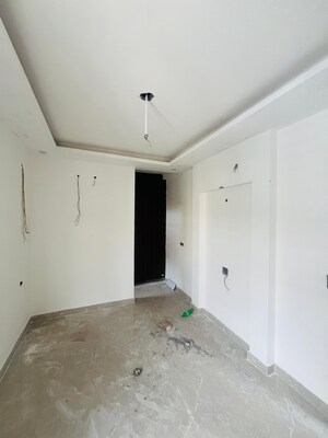 Room in 3 BHK Independent House at Panditwari – for Sale