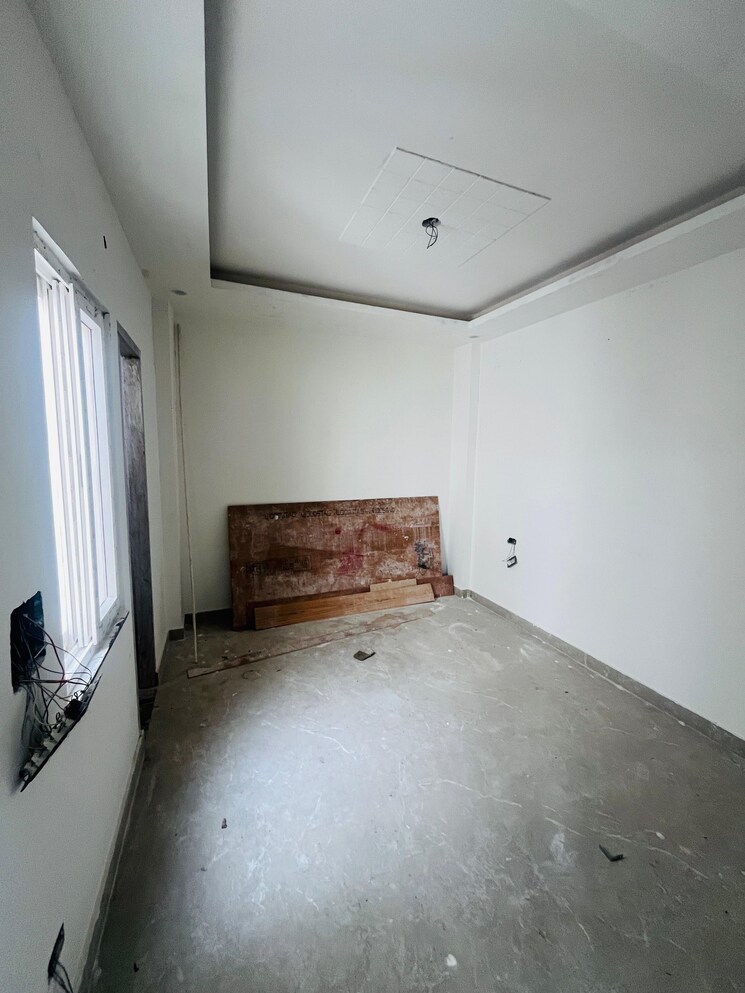 Room, panditwari 3 Bedroom 132 Sq.Yd. Independent House In Panditwari Dehradun 9292558