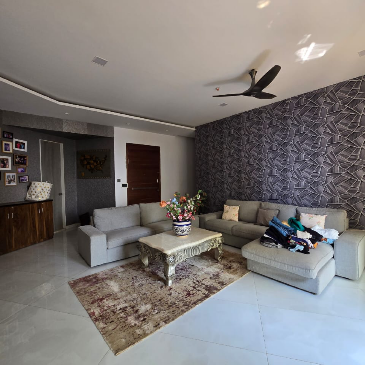 5 BHK + Pooja Room Apartment For Rent in Transcon Triumph Tower