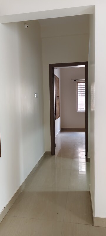 Building Lobby in 3 BHK Builder Floor at Halasuru – for Rent