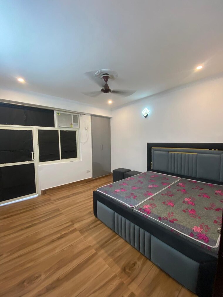 Bedroom, saket 1 Bedroom 560 Sq.Ft. Apartment In Saket Delhi 9292584