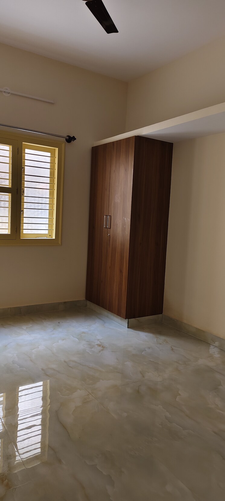 Room, halasuru 2 Bedroom 900 Sq.Ft. Builder Floor In Halasuru Bangalore 9292628