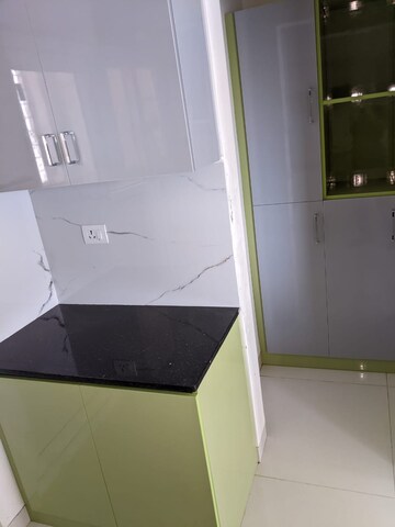 Room in 3 BHK Apartment at Honer Aquantis, Gopanpally – for Rent