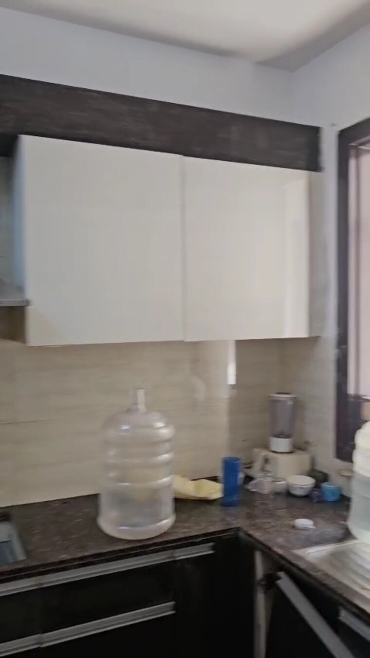 Bathroom, new industrial township 5 3 Bedroom 250 Sq.Yd. Builder Floor In New Industrial Township 5 Faridabad 9292741