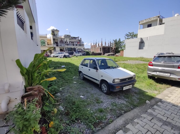 Cover Image, gms road  111 Sq.Yd. Plot In Gms Road Dehradun 9292671