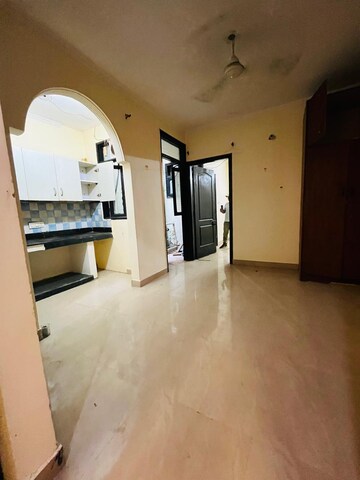 1 BHK Builder Floor For Rent in Saket