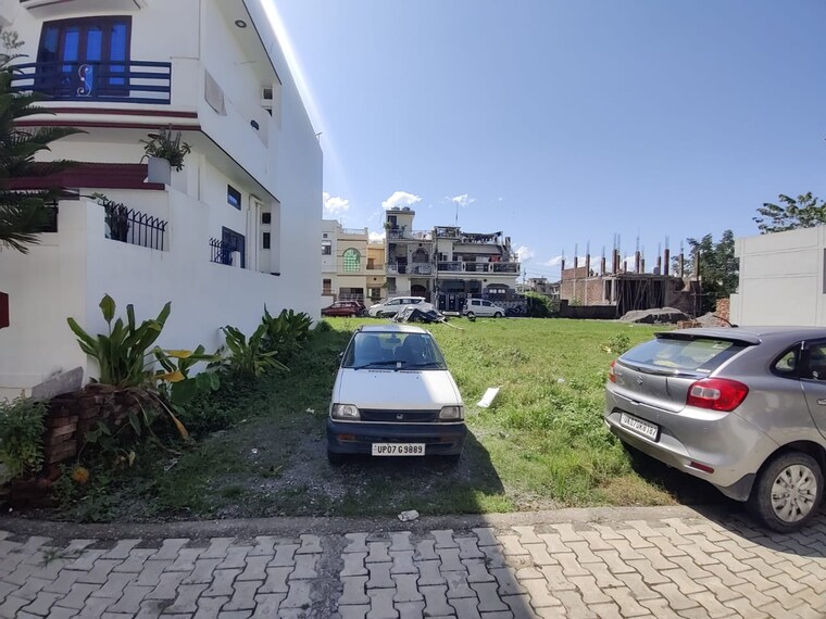 Exterior View, gms road  111 Sq.Yd. Plot In Gms Road Dehradun 9292671