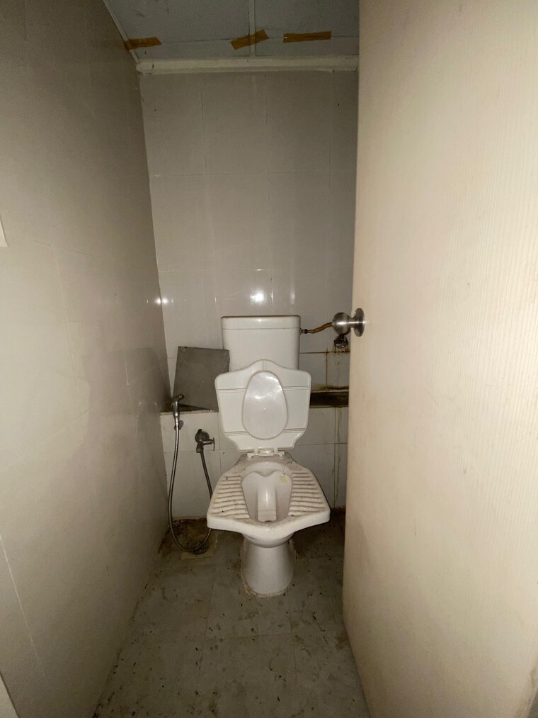 Bathroom, lodha-crown-taloja-quality-homes 1 Bedroom 500 Sq.Ft. Apartment In Dombivli East Thane 9292657