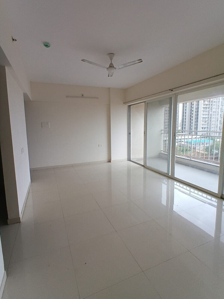 Room, mantra-insignia 2 Bedroom 789 Sq.Ft. Apartment In Mundhwa Pune 9292771