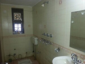 Bathroom in 4 BHK Independent House at Sector 46 – for Sale