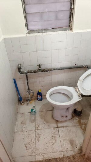 Bathroom in 1 BHK Apartment at Kalyani Nagar – for Rent