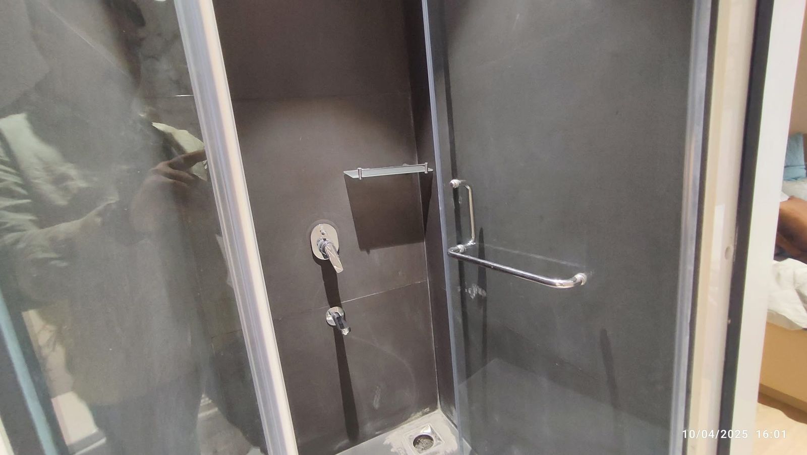 1 BHK + Pooja Room Apartment For Rent in Yashcon Neon