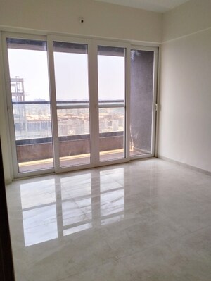 Room in 1 BHK Apartment at Yashcon Neon, Viman Nagar – for Rent