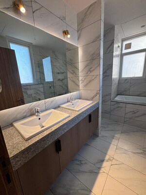 Bathroom in 4 BHK Apartment at Conscient Hines Elevate, Sector 59 – for Rent