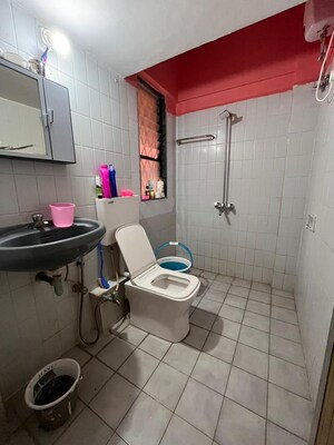 Attached Bathroom in 3.5 BHK Apartment at Hill Garden, Manpada – for Rent