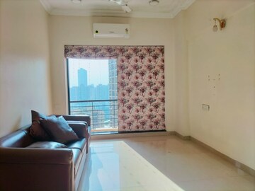 1 BHK Apartment For Rent in K Raheja Heights, Malad East