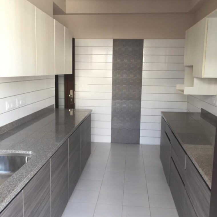 Kitchen, vipul-world-floors 3 Bedroom 3300 Sq.Ft. Builder Floor In Sector 48 Gurgaon 9292878