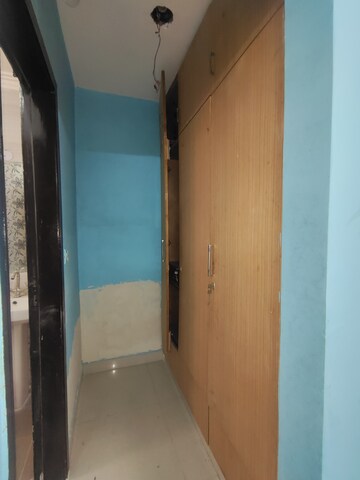 Building Lobby in 3 BHK Builder Floor at Palm Residency Chhatarpur, Chattarpur – for Rent