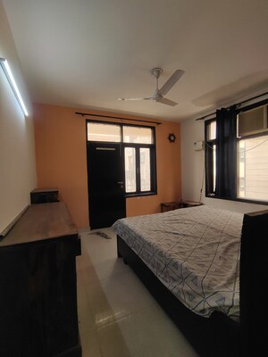 Bedroom in 3 BHK Builder Floor at Palm Residency Chhatarpur, Chattarpur – for Rent