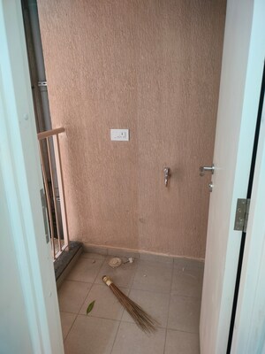 Bathroom in 1 BHK Apartment at Godrej Green Vistas, Mahalunge – for Rent