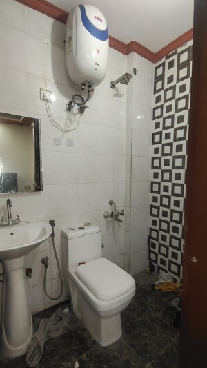 2 BHK Builder Floor For Rent in Palm Residency Chhatarpur, Chattarpur