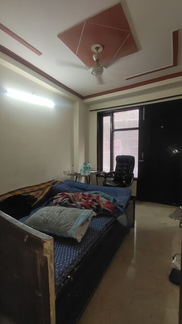 Bedroom in 2 BHK Builder Floor at Palm Residency Chhatarpur, Chattarpur – for Rent