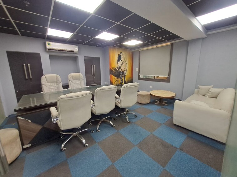 Team Area, sector 63 Commercial Office Space 2500 Sq.Ft. In Sector 63 Noida 9292918