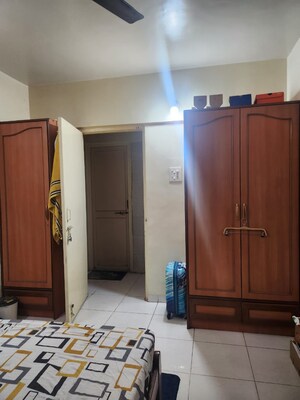 Bedroom in 2 BHK Apartment at Viman Nagar – for Rent