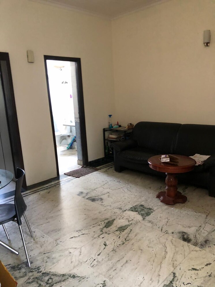 Room, arun-vihar-sector-37 2 Bedroom 1100 Sq.Ft. Apartment In Sector 37 Noida 9292955