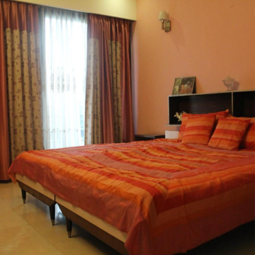 Bedroom in 3 BHK Builder Floor at Unitech South City 1, South City 1 – for Rent