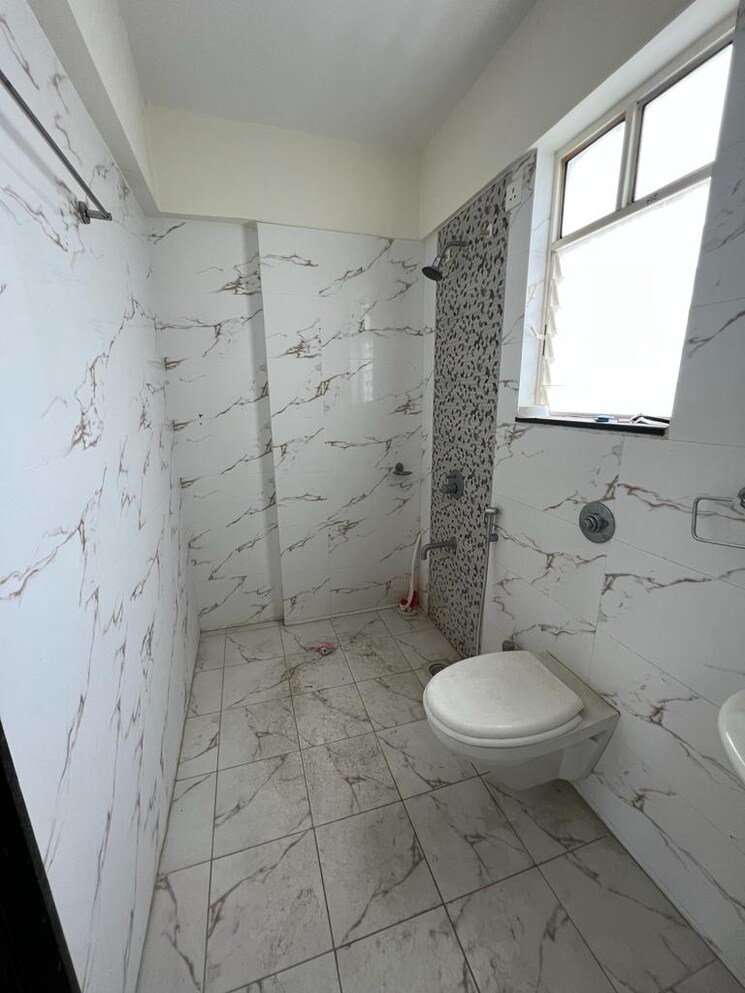 Bathroom, arv-new-town 3 Bedroom 842 Sq.Ft. Apartment In Pisoli Pune 9292944