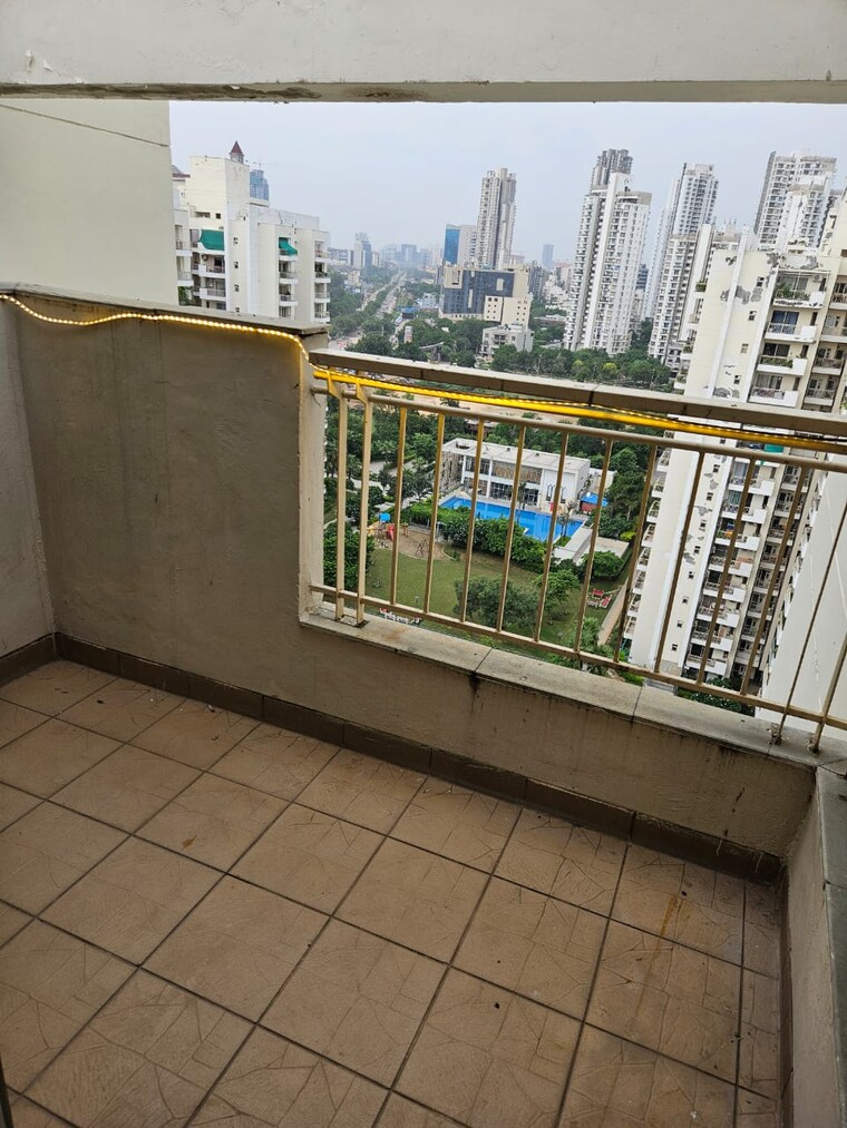 Balcony, bestech-park-view-spa-next 3 Bedroom 1935 Sq.Ft. Apartment In Sector 67 Gurgaon 9292978