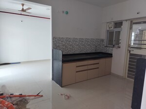 Room in 2 BHK Apartment at Goel Ganga Altus, Kharadi – for Rent
