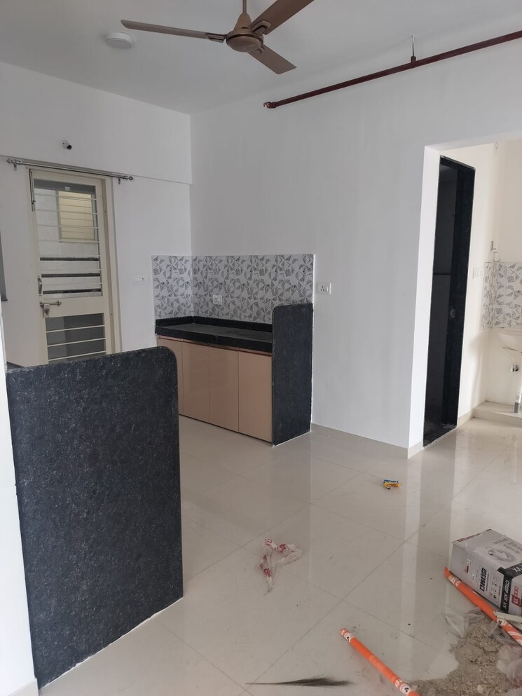Bathroom, goel-ganga-altus 2 Bedroom 696 Sq.Ft. Apartment In Kharadi Pune 9292976