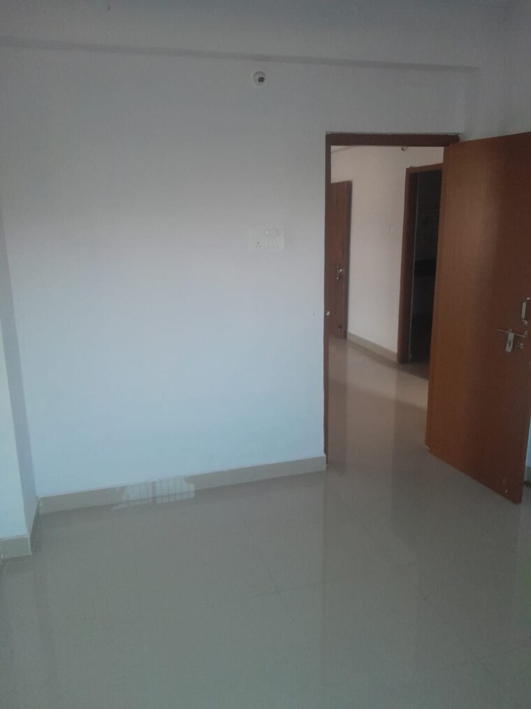 Room, lowadih 3 Bedroom 1400 Sq.Ft. Apartment In Lowadih Ranchi 9293004