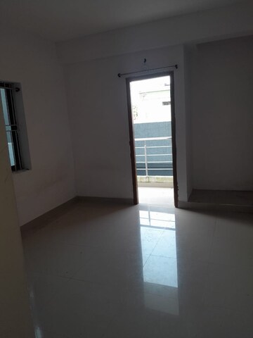 Room in 3 BHK Apartment at Lowadih – for Rent